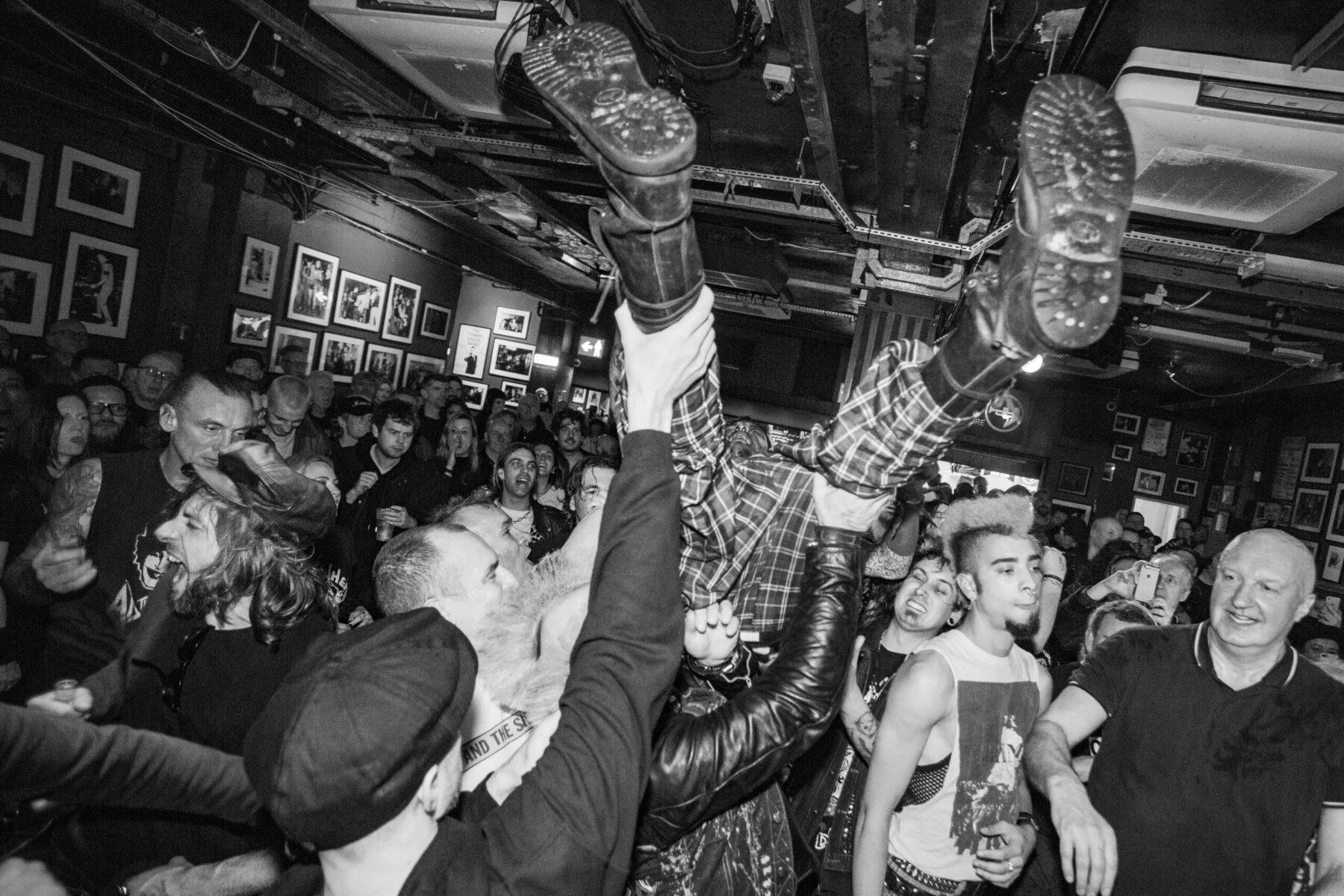 THE 100 CLUB GBH